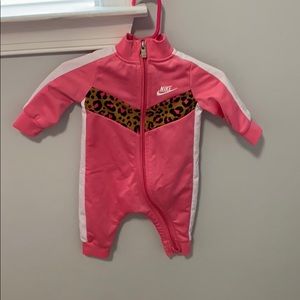 Baby girls Nike suit